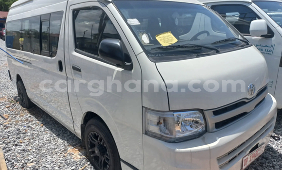 Sayi Na hannu Toyota Hiace White Mota in Accra a Greater Accra Sayi Na hannu Toyota Hiace White Mota in Accra a Greater Accra