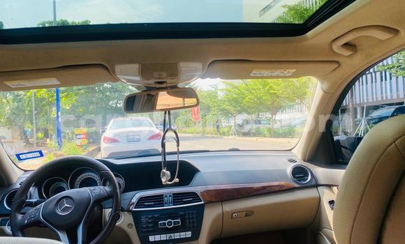 Buy Used Mercedes-Benz C-Classe Blue Car in Accra in Greater Accra Buy Used Mercedes-Benz C-Classe Blue Car in Accra in Greater Accra