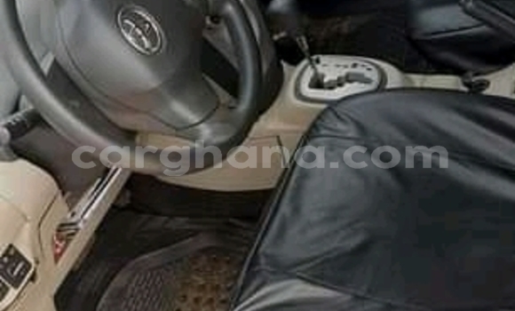 Buy Used Toyota Yaris Silver Car in Accra in Greater Accra Buy Used Toyota Yaris Silver Car in Accra in Greater Accra
