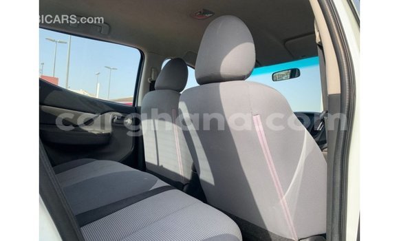 Ra Imported Mitsubishi L200 funfun Ọkọ̀ in Import - Dubai ni Ashanti Ra Imported Mitsubishi L200 funfun Ọkọ̀ in Import - Dubai ni Ashanti