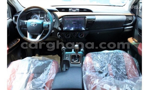 Buy Import Toyota Hilux Other Car in Import - Dubai in Ashanti Buy Import Toyota Hilux Other Car in Import - Dubai in Ashanti