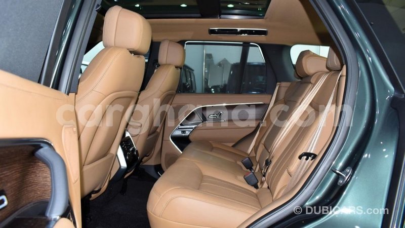 Big with watermark land rover range rover ashanti import dubai 46128