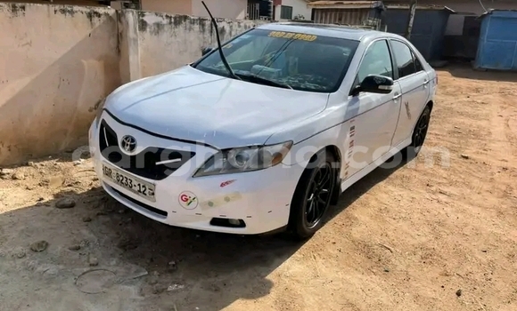 Buy Used Toyota Camry White Car in Accra in Greater Accra Buy Used Toyota Camry White Car in Accra in Greater Accra