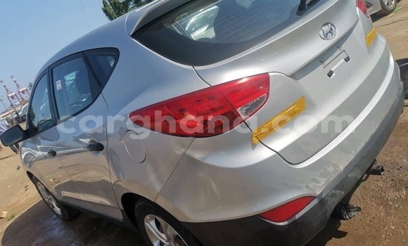 Sayi Na hannu Hyundai Tucson White Mota in Accra a Greater Accra Sayi Na hannu Hyundai Tucson White Mota in Accra a Greater Accra