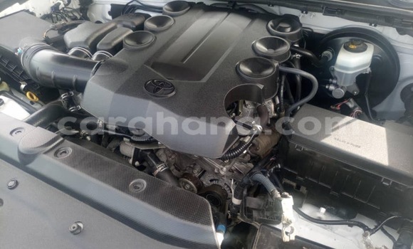Buy Used Toyota 4Runner White Car in Accra in Greater Accra Buy Used Toyota 4Runner White Car in Accra in Greater Accra
