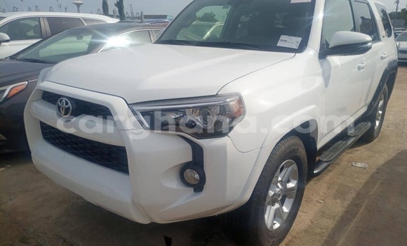 Buy Used Toyota 4Runner White Car in Accra in Greater Accra Buy Used Toyota 4Runner White Car in Accra in Greater Accra