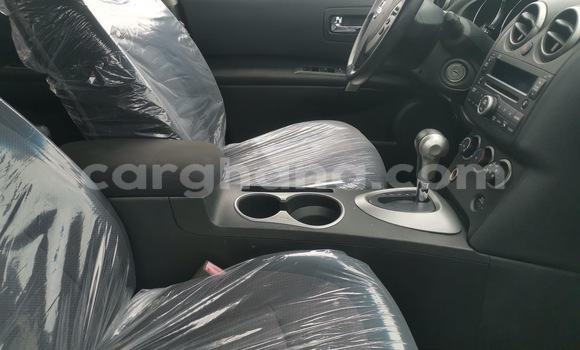 Buy Used Nissan Rogue Blue Car in Accra in Greater Accra Buy Used Nissan Rogue Blue Car in Accra in Greater Accra