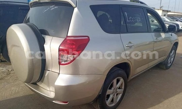 Ra Àlòkù Toyota RAV4 Miiran Ọkọ̀ in Accra ni Greater Accra Ra Àlòkù Toyota RAV4 Miiran Ọkọ̀ in Accra ni Greater Accra