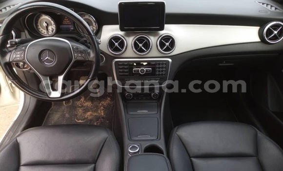 Buy Used Mercedes‒Benz CLA-klasse White Car in Accra in Greater Accra Buy Used Mercedes‒Benz CLA-klasse White Car in Accra in Greater Accra