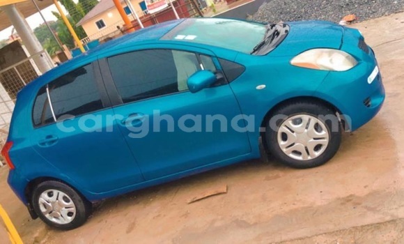 Buy Used Toyota Vitz Blue Car in Accra in Greater Accra