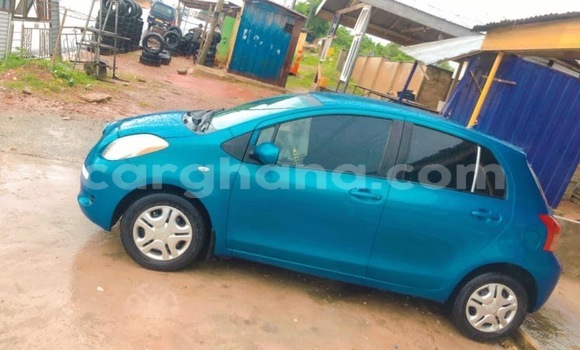 Ra Àlòkù Toyota Vitz Blue Ọkọ̀ in Accra ni Greater Accra Ra Àlòkù Toyota Vitz Blue Ọkọ̀ in Accra ni Greater Accra