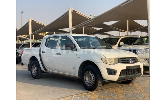 Ra Imported Mitsubishi L200 funfun Ọkọ̀ in Import - Dubai ni Ashanti Ra Imported Mitsubishi L200 funfun Ọkọ̀ in Import - Dubai ni Ashanti