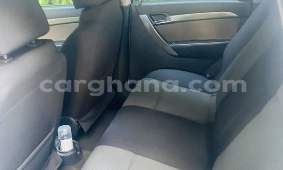 Buy Used Pontiac Vibe White Car in Accra in Greater Accra Buy Used Pontiac Vibe White Car in Accra in Greater Accra