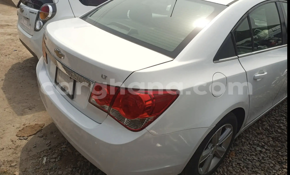 Buy Used Chevrolet Cruze White Car in Accra in Greater Accra Buy Used Chevrolet Cruze White Car in Accra in Greater Accra