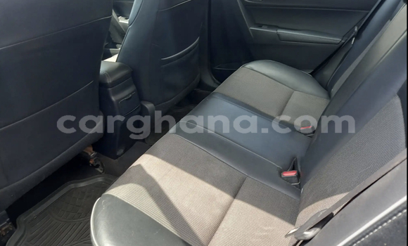 Ra Àlòkù Toyota Corolla Silver Ọkọ̀ in Accra ni Greater Accra Ra Àlòkù Toyota Corolla Silver Ọkọ̀ in Accra ni Greater Accra