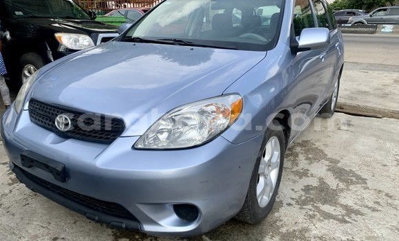 Buy Used Toyota Matrix Blue Car in Sekondi–Takoradi Metropolitan in Western Buy Used Toyota Matrix Blue Car in Sekondi–Takoradi Metropolitan in Western