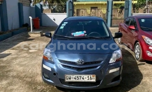 Buy Used Toyota Yaris Silver Car in Accra in Greater Accra Buy Used Toyota Yaris Silver Car in Accra in Greater Accra