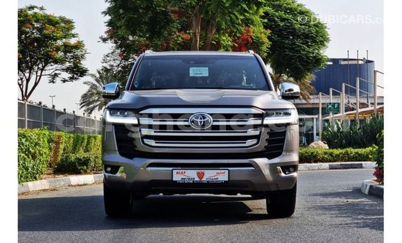 Sayi Imported Toyota Land Cruiser Sauran Mota in Import - Dubai a Ashanti Sayi Imported Toyota Land Cruiser Sauran Mota in Import - Dubai a Ashanti