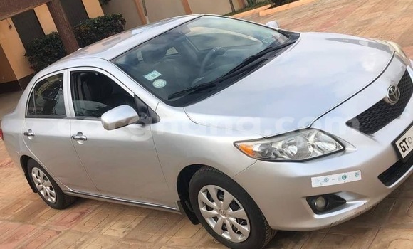 Sayi Na hannu Toyota Corolla Azurfa Mota in Accra a Greater Accra Sayi Na hannu Toyota Corolla Azurfa Mota in Accra a Greater Accra