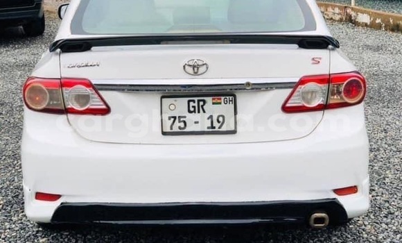 Buy Used Toyota Corolla White Car in Accra in Greater Accra