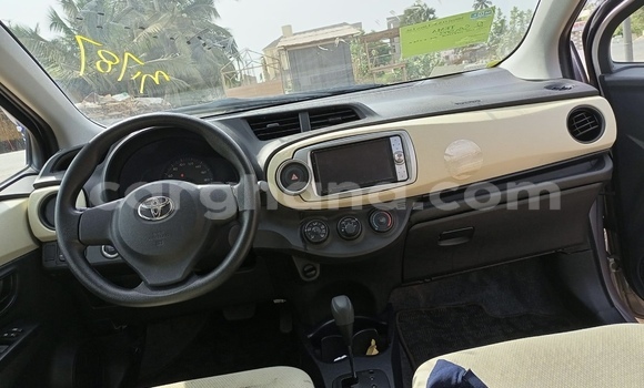 Sayi Na hannu Toyota Vitz Azurfa Mota in Accra a Greater Accra Sayi Na hannu Toyota Vitz Azurfa Mota in Accra a Greater Accra