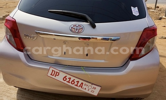 Sayi Na hannu Toyota Vitz Azurfa Mota in Accra a Greater Accra Sayi Na hannu Toyota Vitz Azurfa Mota in Accra a Greater Accra