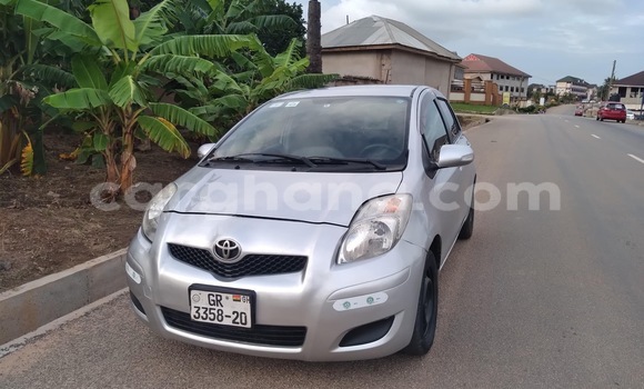 Sayi Na hannu Toyota Vitz Azurfa Mota in Accra a Greater Accra Sayi Na hannu Toyota Vitz Azurfa Mota in Accra a Greater Accra