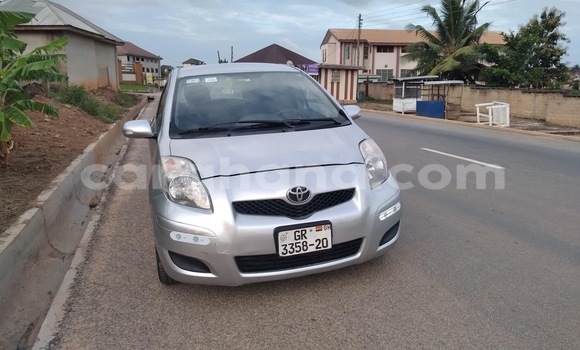 Sayi Na hannu Toyota Vitz Azurfa Mota in Accra a Greater Accra Sayi Na hannu Toyota Vitz Azurfa Mota in Accra a Greater Accra