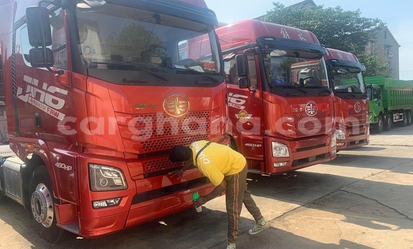 Sayi Na hannu Howo Sinotruck Sauran Babbar mota in Accra a Greater Accra Sayi Na hannu Howo Sinotruck Sauran Babbar mota in Accra a Greater Accra