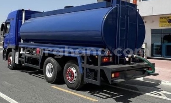 Buy Used Mercedes‒Benz Arocs Blue Truck in Accra in Greater Accra Buy Used Mercedes‒Benz Arocs Blue Truck in Accra in Greater Accra
