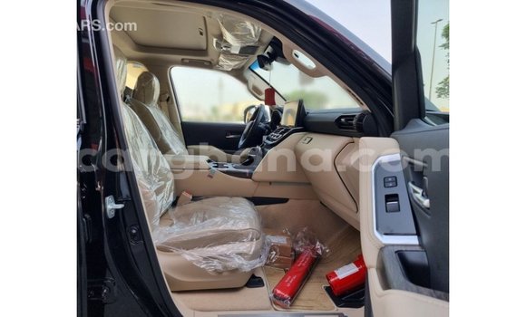 Ra Imported Toyota Land Cruiser Black Ọkọ̀ in Import - Dubai ni Ashanti Ra Imported Toyota Land Cruiser Black Ọkọ̀ in Import - Dubai ni Ashanti