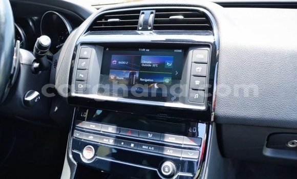 Ra Imported Jaguar XE funfun Ọkọ̀ in Import - Dubai ni Ashanti Ra Imported Jaguar XE funfun Ọkọ̀ in Import - Dubai ni Ashanti