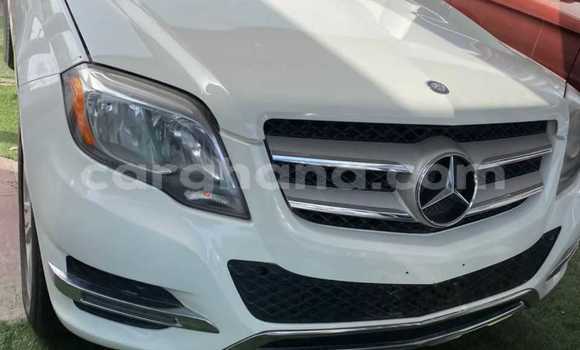 Sayi Na hannu Mercedes‒Benz GLK–Class White Mota in Accra a Greater Accra Sayi Na hannu Mercedes‒Benz GLK–Class White Mota in Accra a Greater Accra