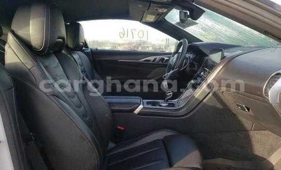 Sayi Na hannu BMW 8-Series White Mota in Accra a Greater Accra Sayi Na hannu BMW 8-Series White Mota in Accra a Greater Accra