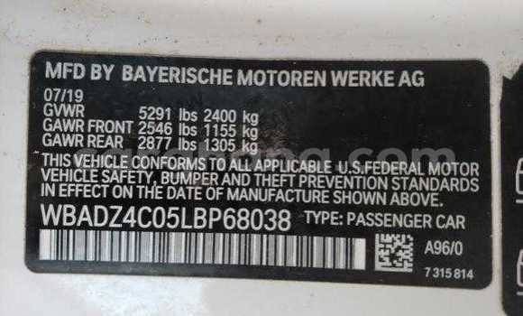 Sayi Na hannu BMW 8-Series White Mota in Accra a Greater Accra Sayi Na hannu BMW 8-Series White Mota in Accra a Greater Accra