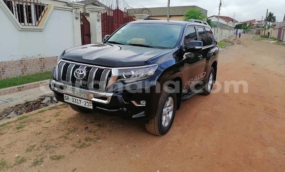 Ra Àlòkù Toyota Land Cruiser Prado Black Ọkọ̀ in Accra ni Greater Accra