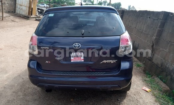 Sayi Na hannu Toyota Matrix Blue Mota in Sekondi–Takoradi Metropolitan a Yamma