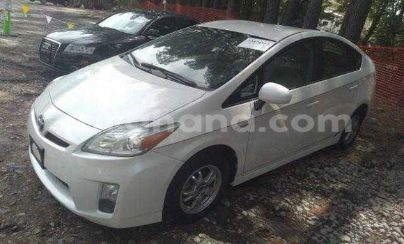 Buy Used Toyota Prius Silver Car in Accra in Greater Accra Buy Used Toyota Prius Silver Car in Accra in Greater Accra