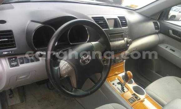 Buy Used Toyota Highlander Silver Car in Accra in Greater Accra Buy Used Toyota Highlander Silver Car in Accra in Greater Accra
