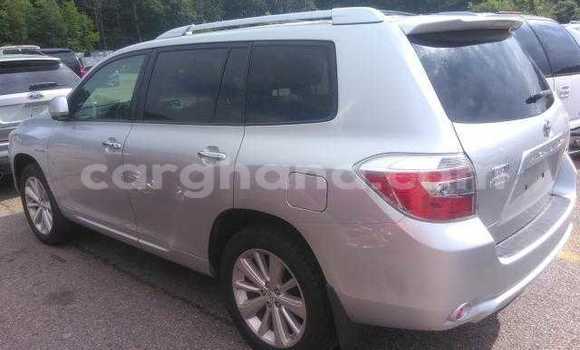Buy Used Toyota Highlander Silver Car in Accra in Greater Accra Buy Used Toyota Highlander Silver Car in Accra in Greater Accra