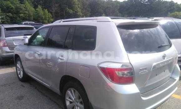 Buy Used Toyota Highlander Silver Car in Accra in Greater Accra Buy Used Toyota Highlander Silver Car in Accra in Greater Accra
