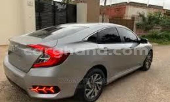 Sayi Na hannu Honda Civic Black Mota in Accra a Greater Accra Sayi Na hannu Honda Civic Black Mota in Accra a Greater Accra