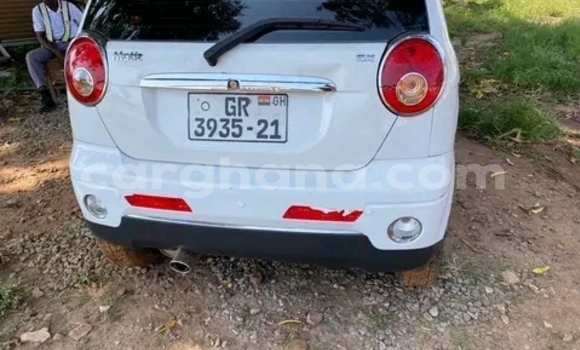 Ra Àlòkù Mazda Axela funfun Ọkọ̀ in Accra ni Greater Accra