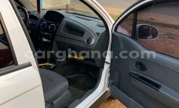 Buy Used Mazda Axela White Car in Accra in Greater Accra Buy Used Mazda Axela White Car in Accra in Greater Accra