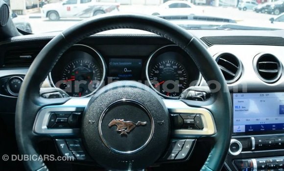 Ra Imported Ford Mustang funfun Ọkọ̀ in Import - Dubai ni Ashanti Ra Imported Ford Mustang funfun Ọkọ̀ in Import - Dubai ni Ashanti