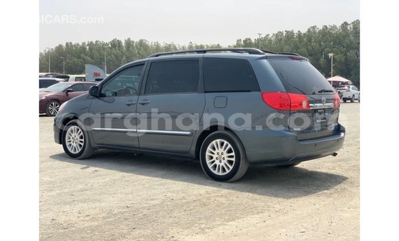Ra Imported Toyota Sienna Miiran Ọkọ̀ in Import - Dubai ni Ashanti Ra Imported Toyota Sienna Miiran Ọkọ̀ in Import - Dubai ni Ashanti