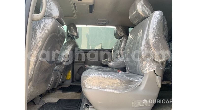 Big with watermark toyota sienna ashanti import dubai 46342