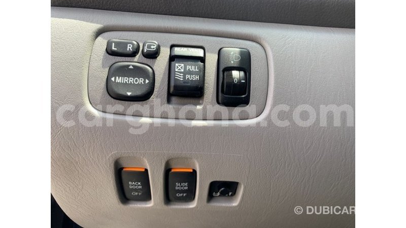 Big with watermark toyota sienna ashanti import dubai 46342