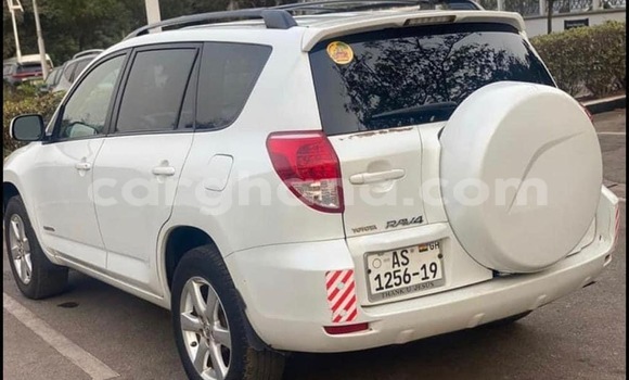 Buy Used Toyota RAV4 White Car in Accra in Greater Accra
