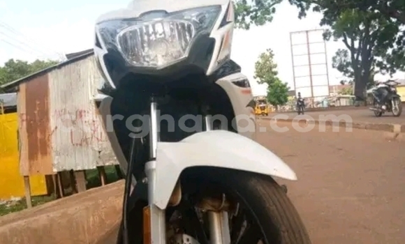 Sayi Na hannu Alta Motors REDSHIFT MX Azurfa Motsi in Accra a Greater Accra